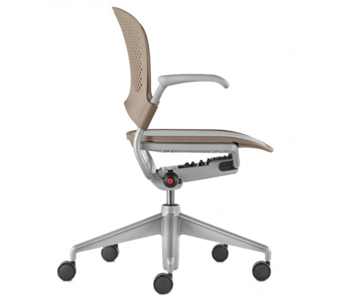 Офисное кресло Herman Miller Caper LB